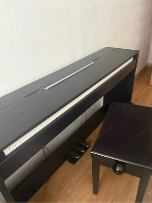 klavier wie neu Bild 5