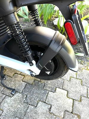 Piaggio 1 Elektroroller  Bild 6