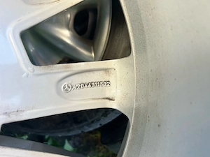 Sommerreifen mit Alufelgen Bild 6