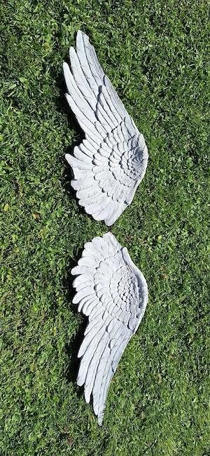 2 Deko Flügel aus Beton Bild 2