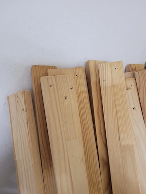 Holzlatten zu verschenken Bild 2