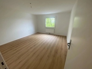 Helle und freundliche 4- Zimmerwohnung mit ca. 97m2 in Zentrum von Dbn. Hatlerdorf zu verkaufen! Bild 7