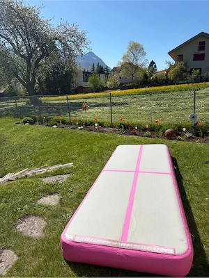 Airtrack Matte Bild 2