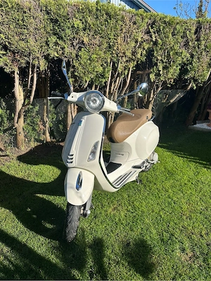 Vespa Primavera 50 Moped 2-Takt