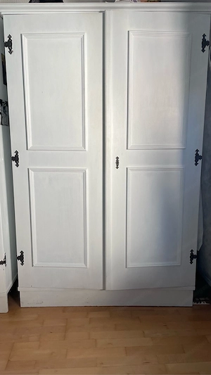 Kleiderkasten 2 Stück