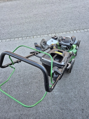 Rasenmäher E-Start mit Antrieb  Bild 3