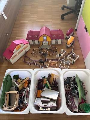 Playmobil Pferdehöfer zu verkaufen Bild 2