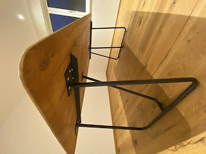 Neuwertiger Esstisch zu verkaufen Bild 3