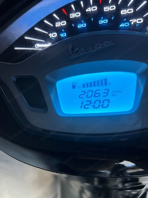 Vespa Primavera  Bild 2