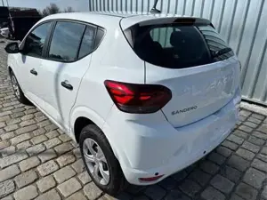 Dacia Sandero Essential TCe 90 PS Klima-DAB-LED-Tempomat-Limi... Bild 4