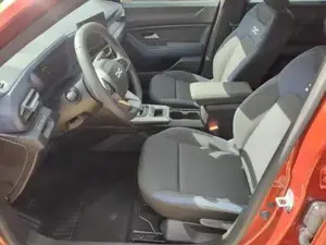 Dacia Bigster Expression SHZ+LKHZ+PDC+RFK Hybrid 155 116 kW (... Bild 4