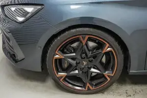 Cupra Leon Sportstourer ST 2,0 TSI DSG 4x4 VZ - LAGER 245 kW (333 PS), ... Bild 4