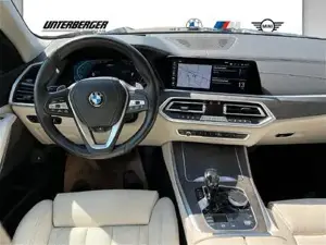 BMW X5 xDrive45e PHEV Aut. // xLine // Anhängerkupplung // HiFi // Laserlicht // Head-Up Bild 7