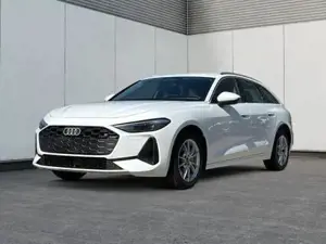 Audi A5 Avant Basis *SOFORT* NAVI+PDC+SHZ+EL.HECKKL.+17 LM TD...