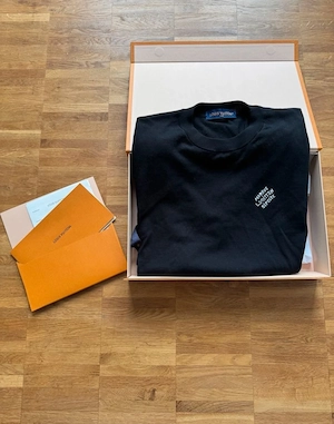 Original Louis Vuitton Pullover, Rechnung inklusive. Bild 4