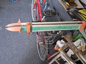 nivealier gerät mit stativ Bild 5