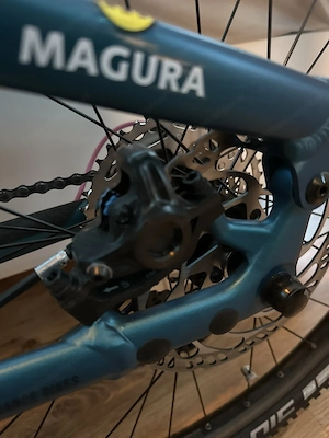 Raymon E-Mountainbike Bild 3