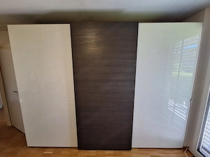 Schwebetürenschrank Bild 3