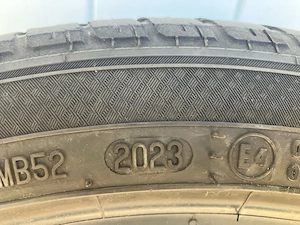 Sommerreifen Semperit 205 45 17   2 Stück Bild 2