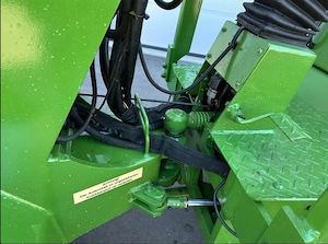 Striegel 500 DYA Hoflader Radlader mit Yanmar Motor Bild 8