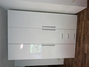 Lutz Schrank weiß und viel Stauraum  Bild 2