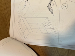 Weißer Schrank mit Spiegel Bild 3