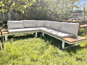 Lounge mit Glastisch Bild 2