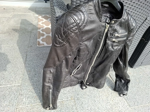 Motorradjacke Damen schwarz Leder Bild 2