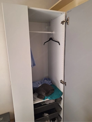 Kleiderschrank zu verschenken Bild 2