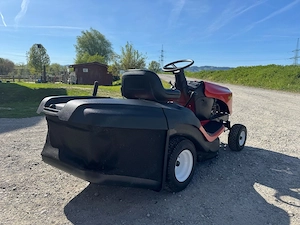 Hurricane Rasentraktor Bild 3