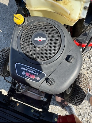 Hurricane Rasentraktor Bild 5