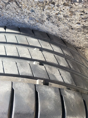 Felgen mit Bereifung Bild 2