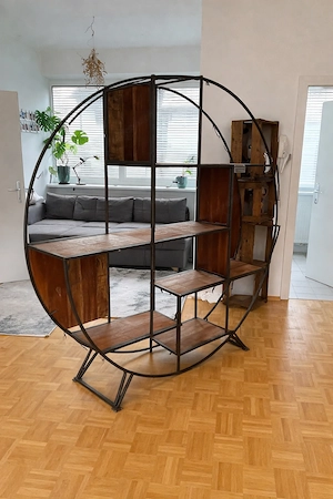 Regal rund Stahlrahmen Holz Blickfang Bild 2