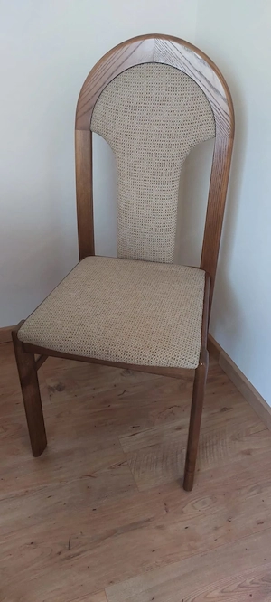 Esstisch mit 4 Stühlen zu verschenken Bild 3