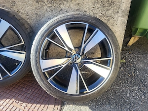 Felgen mit Bereifung Bild 10