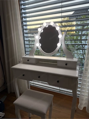 Schminktisch mit Stuhl Bild 8