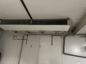 Kühlaggregat mit 2 Verdampfern + Schaltschrank und Steuerung Bild 4