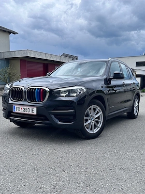 BMW X3 xDrive20d der Modell G01 neu vorgeführt (Pickerl TÜV gültig bis 01 2027 8-fach bereift  Bild 2