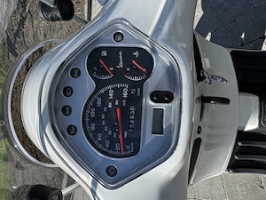 Vespa GTS Sport 300 Bild 3