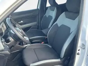 Dacia Duster Extreme 4x4*Winterpaket TCe 130 4x4 Bild 10