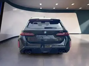 BMW M5 Basis Touring 535 kW (727 PS), Automatik, Allrad Bild 5
