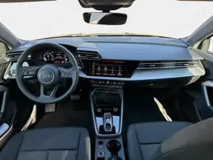 Audi A3 Sportback Basis ACC+KAMERA+SHZ+LED+16'LM+APP 35 TFSI 110 ... Bild 6