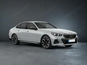 BMW 5er 520d xDrive M-Sportpaket Pro Carbon Pano 145 kW (197 PS), Automatik Bild 7