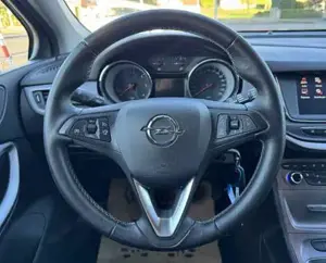 Opel Astra Bild 11