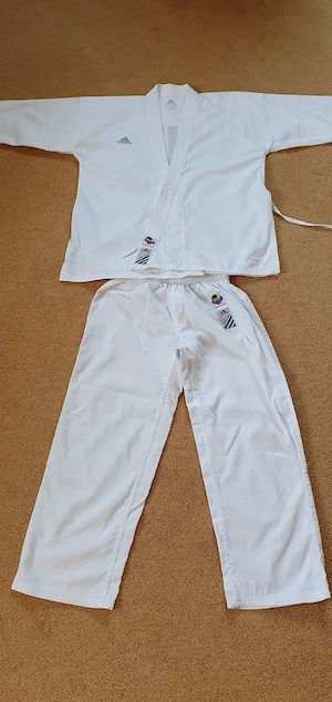 Karateanzug 155 cm  u. 180 cm WKF Approved 