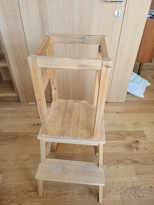 Ikea Lernturm mit Umkippschutz Bild 3