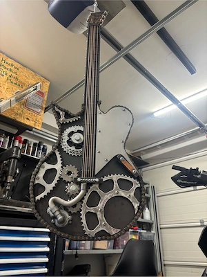 Hochwertige Metall Gitarre   Unikat Bild 2