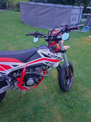 Beta RR Beta rr lc 125 4t Supermoto Bild 5