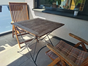 Gartentisch mit 2 Stühlen Bild 2