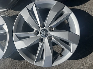 VW Polo Alufelgen 15 Zoll Bild 2